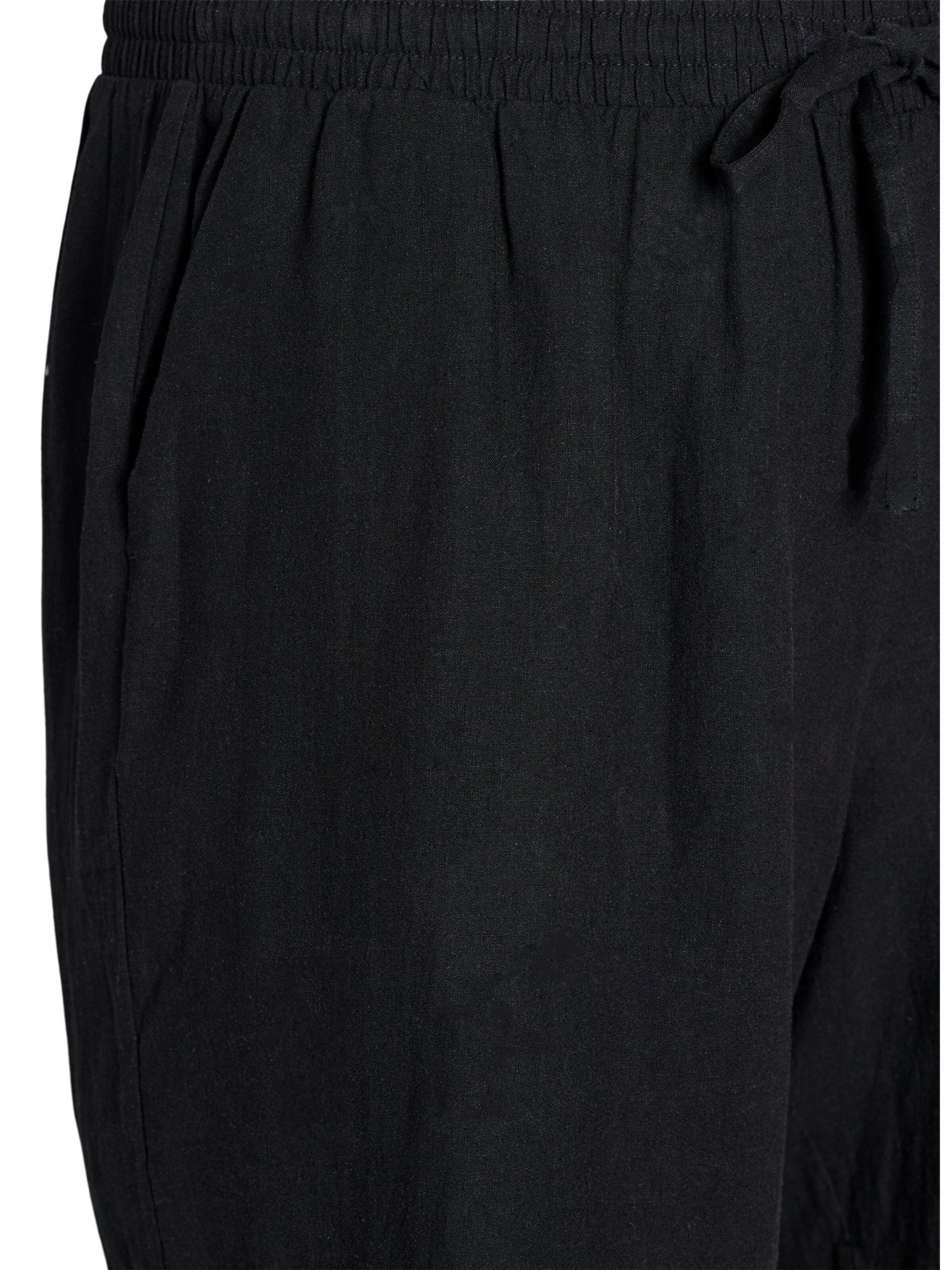 Zizzi Loosefit Shorts 'Vlina' in Schwarz