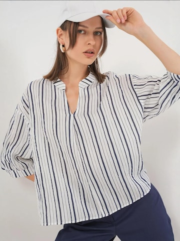 Bigdart - Blusa em azul