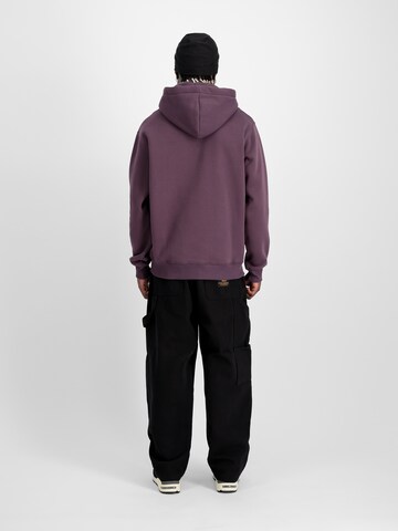 Coupe regular Sweat-shirt ALPHA INDUSTRIES en violet