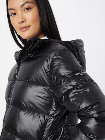 Frieda & Freddies NY Winterjacke in Schwarz