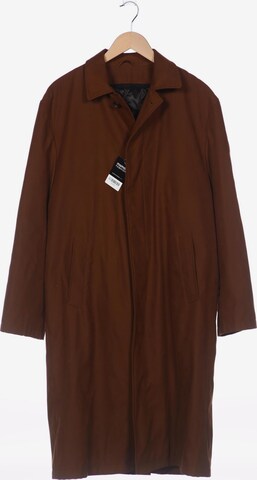 HECHTER PARIS Jacket & Coat in L in Brown: front