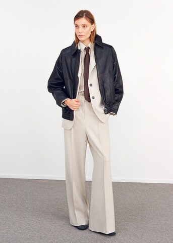 MANGO Wide leg Pleated Pants 'Paris' in White: front