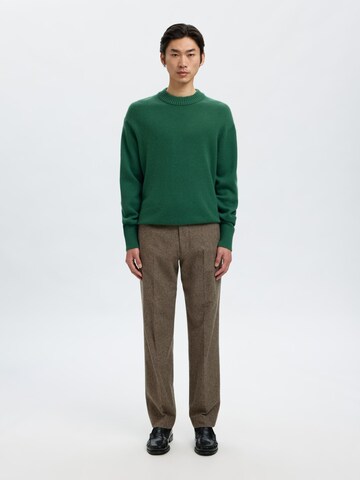 Slimfit Pantaloni con piega frontale di SELECTED in marrone