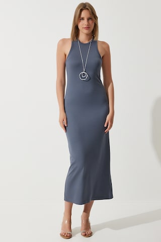 Happiness İstanbul Šaty – šedá