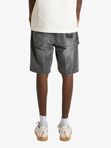 Yes London Loosefit Shorts in Schwarz