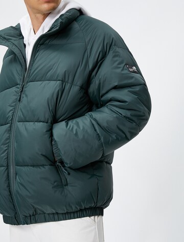 Koton Jacke in Grün