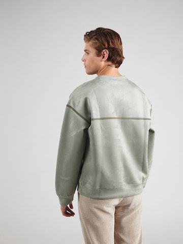 GUESS Sweatshirt 'SHIRO' i grøn