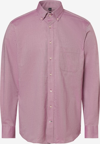 Coupe regular Chemise Andrew James en rose : devant