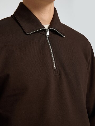 SELECTED - Sudadera 'SLHBRandom' en marrón