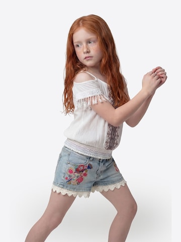 KOROSHI Pusero värissä valkoinen