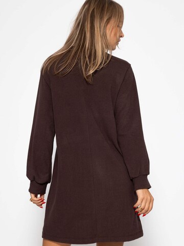 SASSYCLASSY Kleid‌‌‌‌‌ in Braun