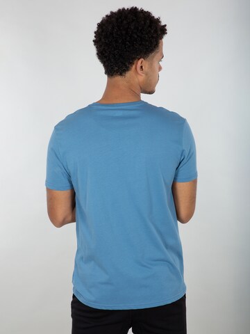 ALPHA INDUSTRIES T-Shirt in Blau