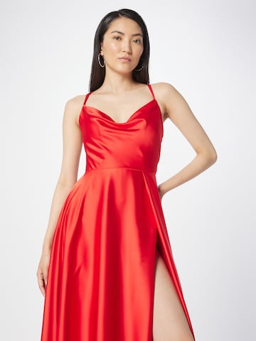 Laona Aftonklänning i röd