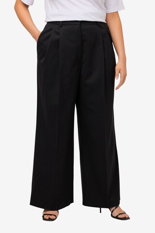 Ulla Popken Wide leg Pleated Pants in Black: front