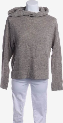 Vince Sweater & Cardigan in M in Grey: front