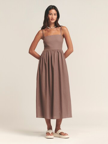 St MRLO Kleid 'Lanah' in Braun