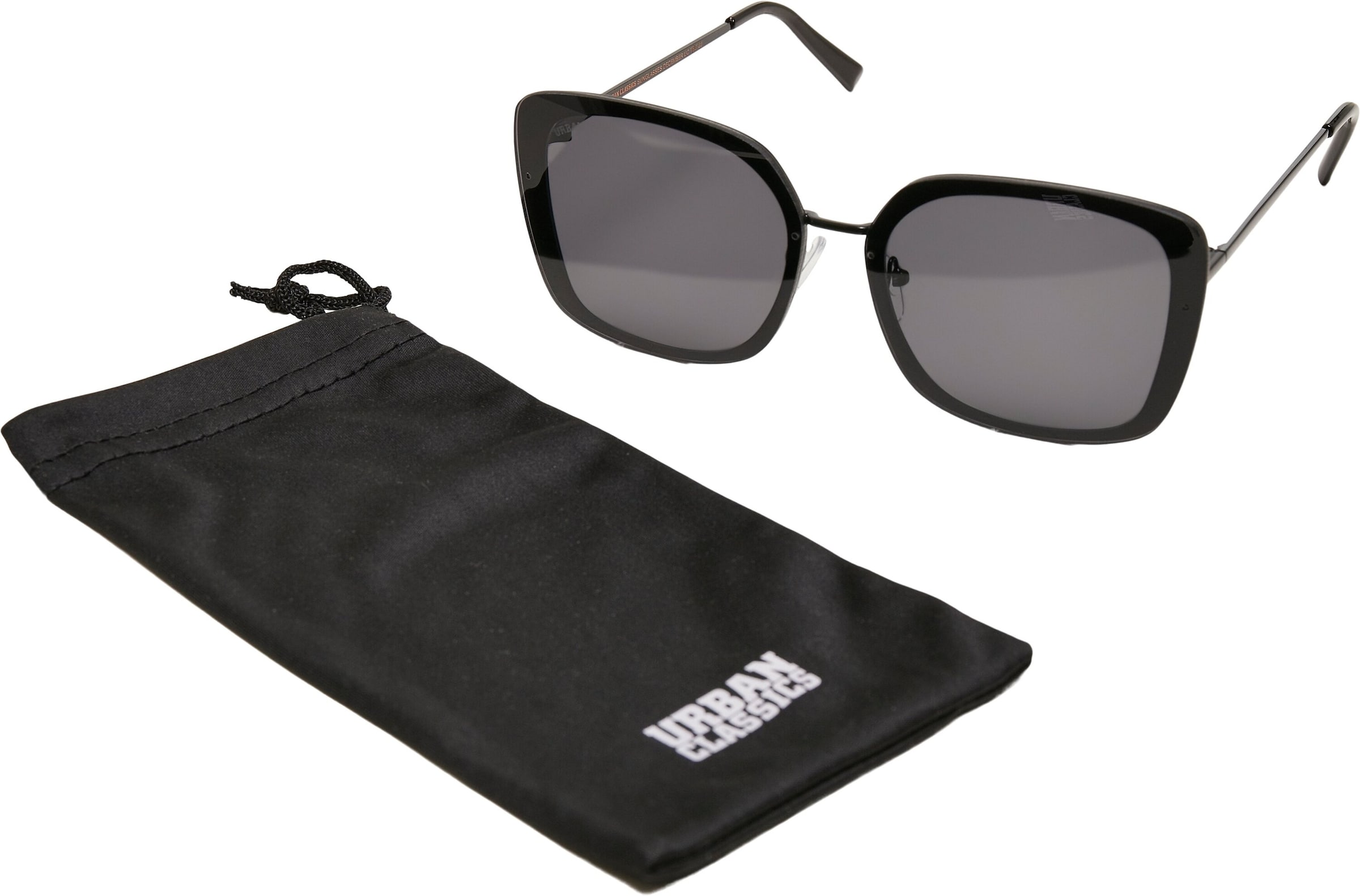 Urban Classics Solbriller 'December' i sort