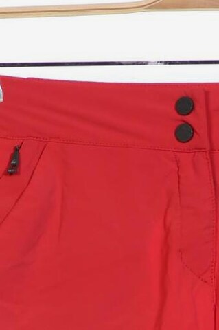 MCKINLEY Shorts S in Rot