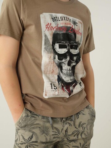 T-Shirt 'Clem' Deeluxe en vert