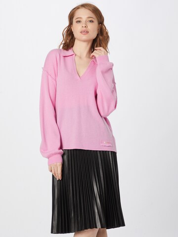 Grace Sweater in Pink: front
