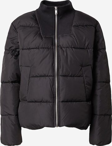 juoda ABOUT YOU Žieminė striukė 'Carina': priekis