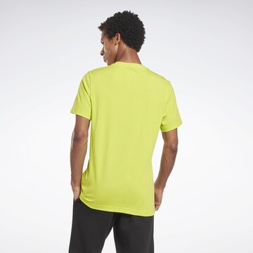 Reebok Функционална тениска в жълто