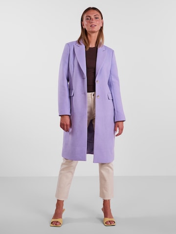 PIECES Between-Seasons Coat 'Bea' in Purple