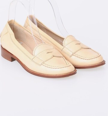 Coccinelle Loafer 38 in Beige: predná strana