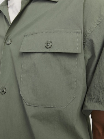 JACK & JONES - Ajuste confortable Camisa 'ALTITUDE' en verde