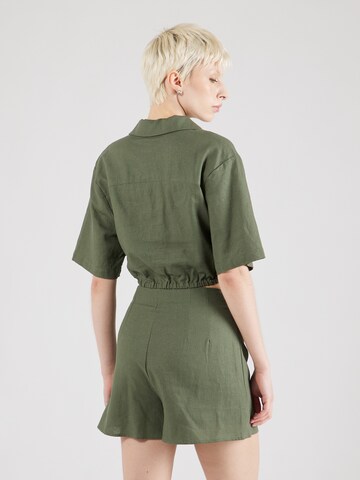 ABOUT YOU Blouse in Groen