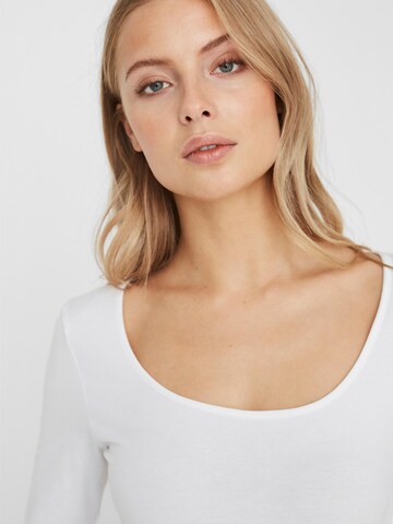 VERO MODA - Camiseta 'MAXI MY' en blanco