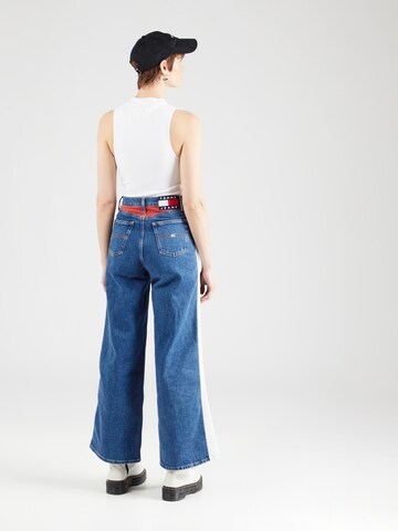 Tommy Jeans Zvonové kalhoty Džíny 'Claire' – modrá