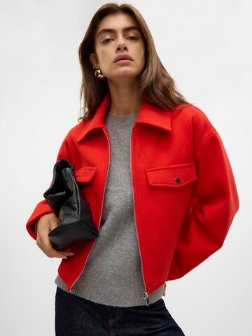 VERO MODA Kevad-sügisjope 'VMFORTUNEFREJ', värv punane