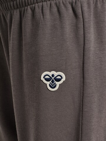 Hummel Tapered Trousers in Grey