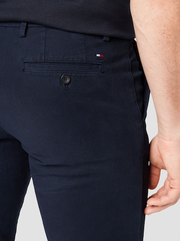 Regular Pantalon chino 'DENTON' TOMMY HILFIGER en bleu