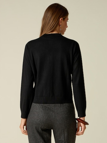 oltre Sweater in Black