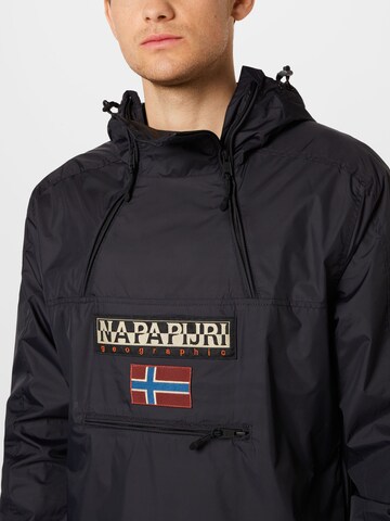 NAPAPIJRI Between-Season Jacket 'Northfaser' in Black