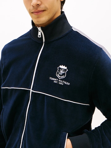 TOMMY HILFIGER Přechodná bunda 'COUNTRY CLUB' – modrá