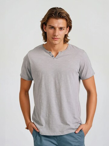 Funky Buddha Shirt in Grey: front