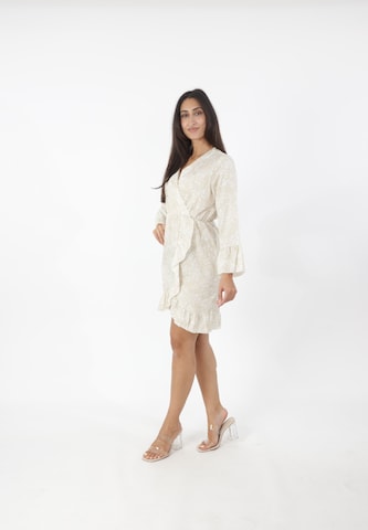 Elara Kleid in Beige