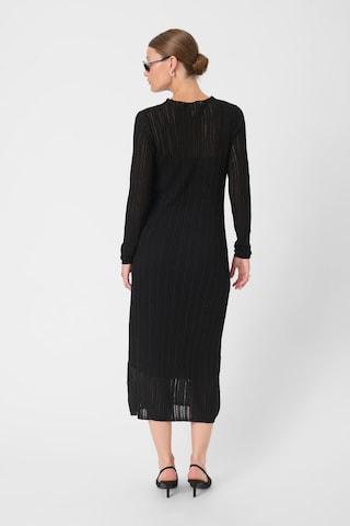 SOAKED IN LUXURY Dress 'Laisa' in Black