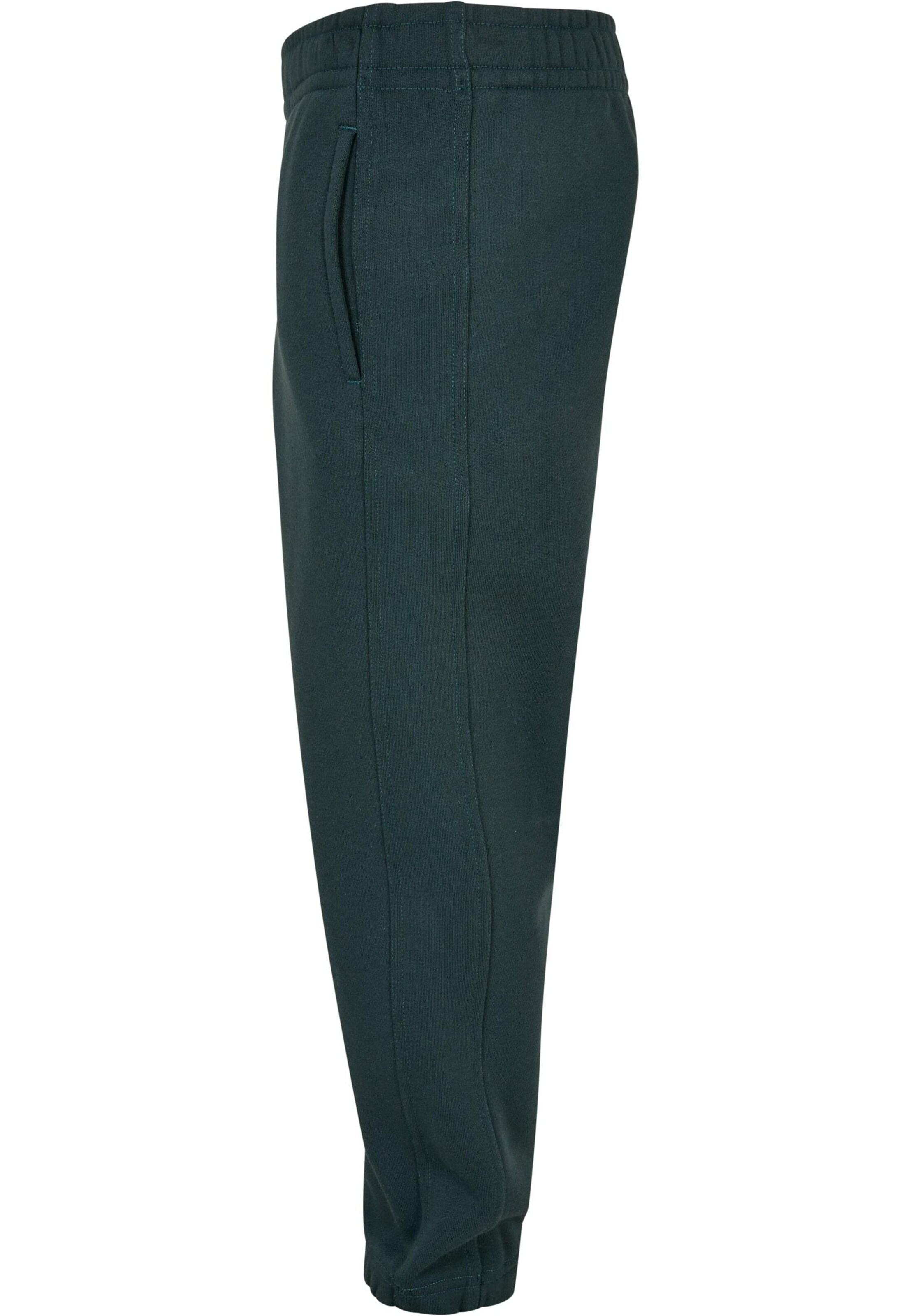 Tapered Pantaloni de la Urban Classics pe verde