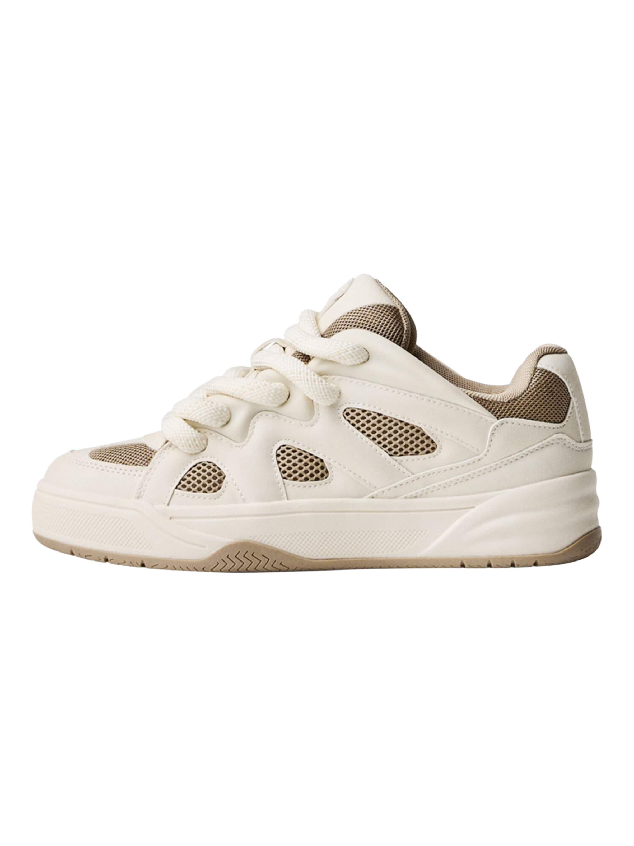 Bershka Sneaker 'BAMBA' in Beige