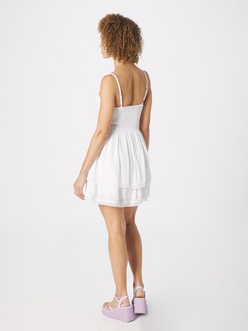 Robe HOLLISTER en blanc