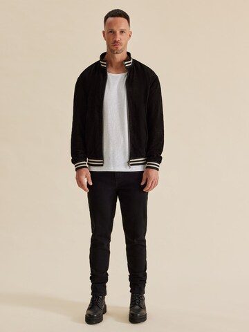 DAN FOX APPAREL Between-Season Jacket 'Ardian' in Black