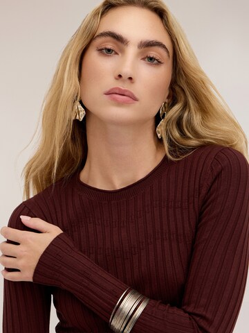 Pullover di MOTIVI in marrone