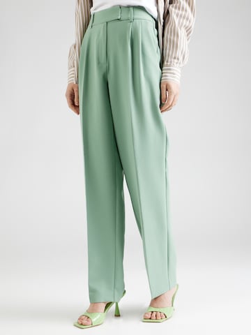 ONLY Regular Pleat-Front Pants 'LANA-BERRY' in Green: front
