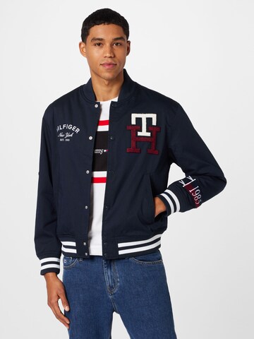 TOMMY HILFIGER Tussenjas in Blauw: voorkant