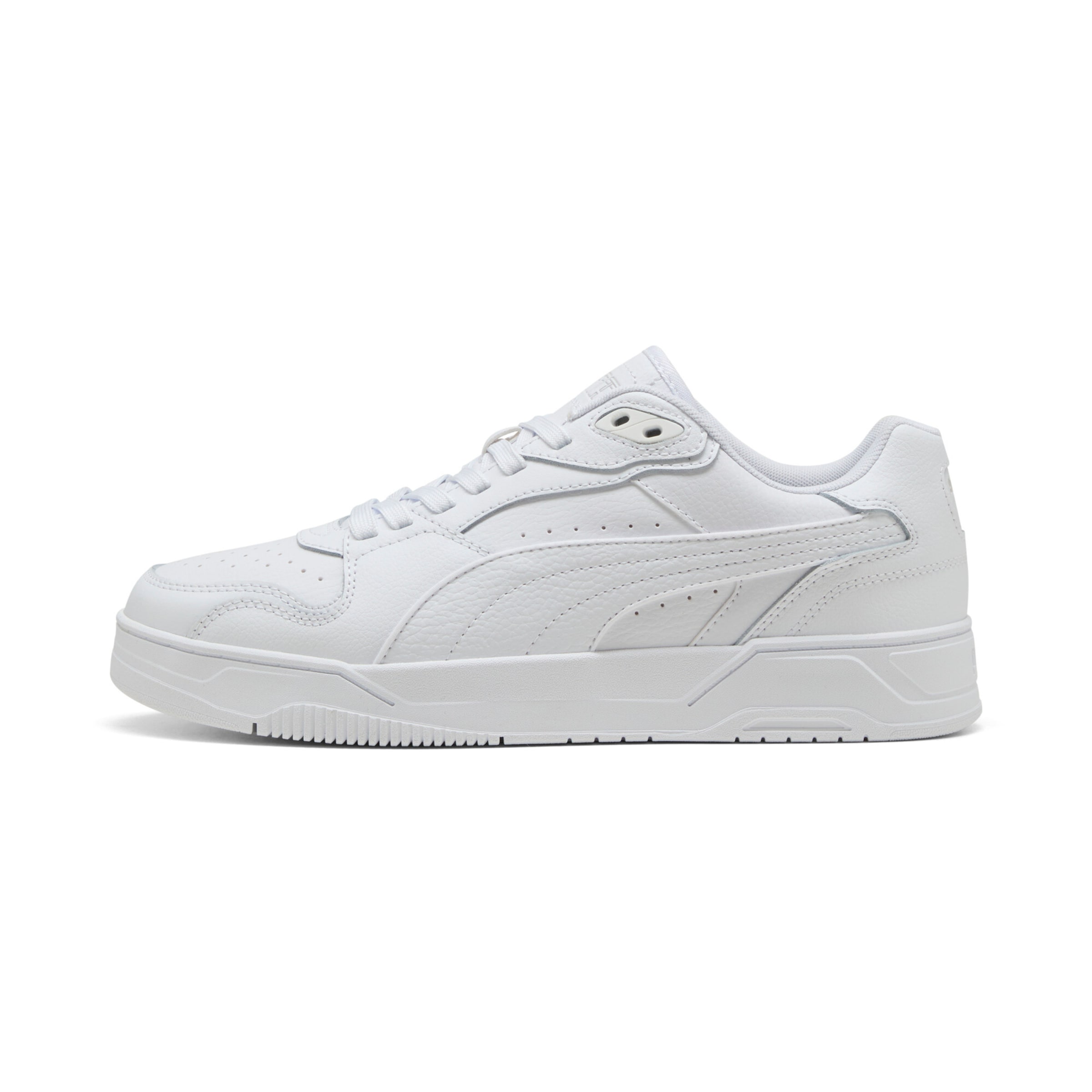 PUMA Sneakers in White: front