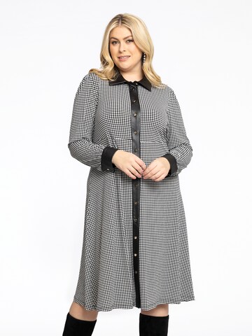 YOEK Shirt dress in Black: front